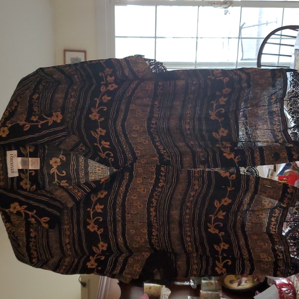Gauzy Black Blouse